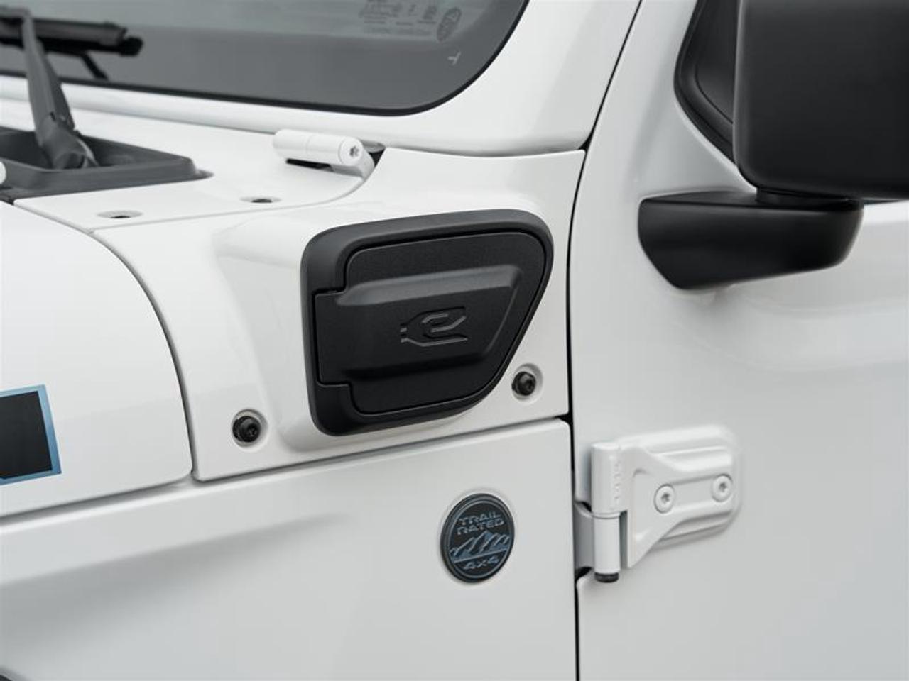 2024 Jeep Wrangler 4xe Rubicon 4 Door 4x4 Photo