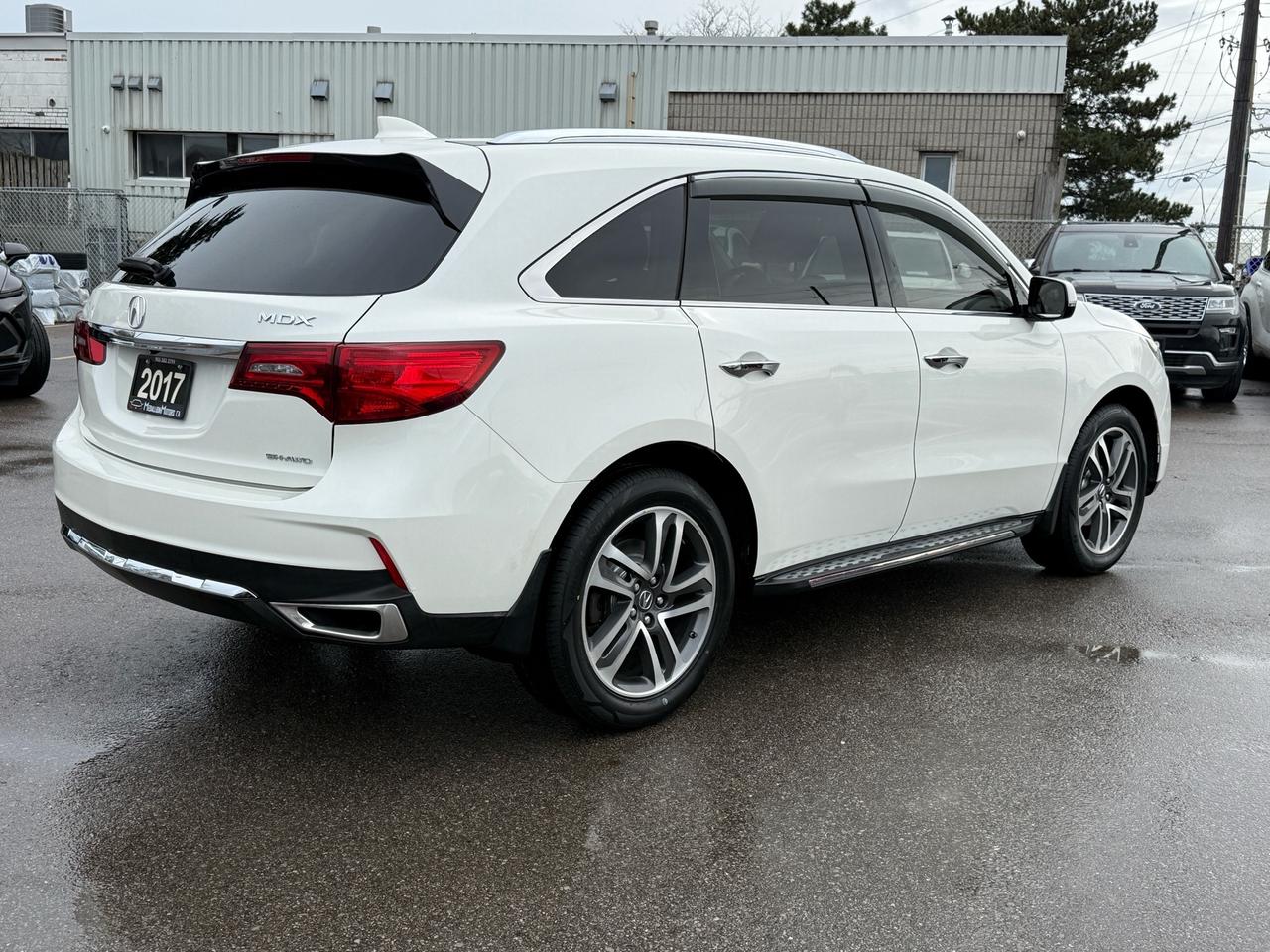 2017 Acura MDX SH-AWD Tech Pkg  ACCIDENT FREE 1-OWNER CERTIFIED Photo