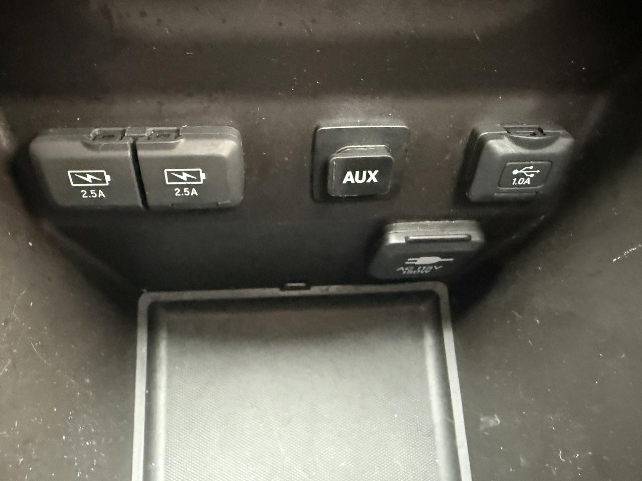2017 Acura MDX SH-AWD Tech Pkg  ACCIDENT FREE 1-OWNER CERTIFIED Photo