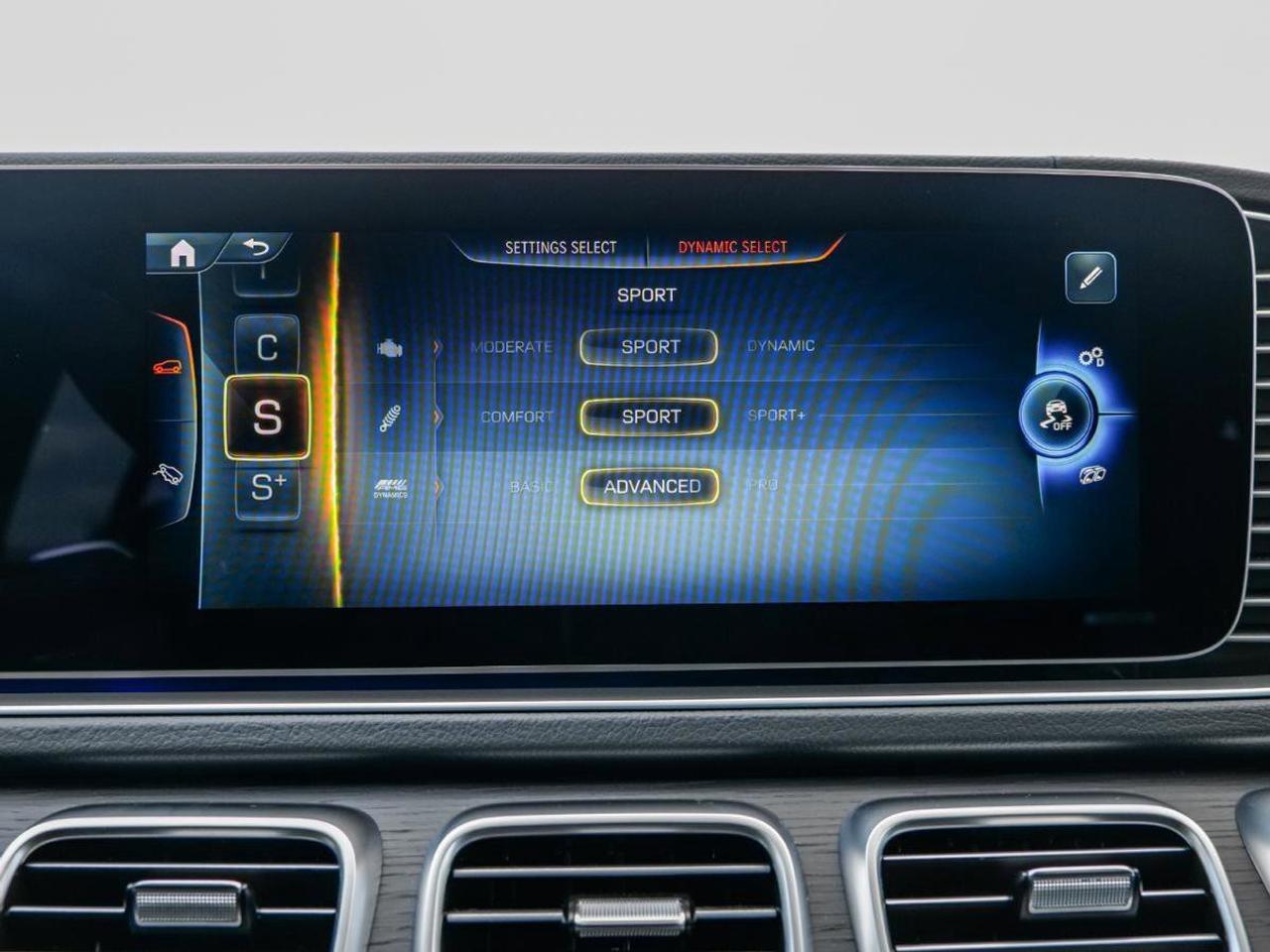 2025 Mercedes-Benz GLE AMG GLE 53   Pinnacle Trim   AMG Drivers Package Photo