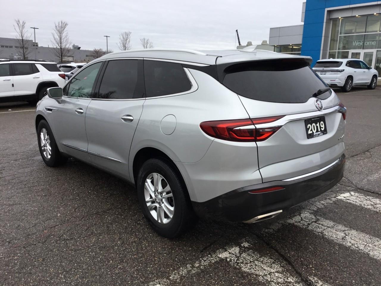 2019 Buick Enclave Essence Photo