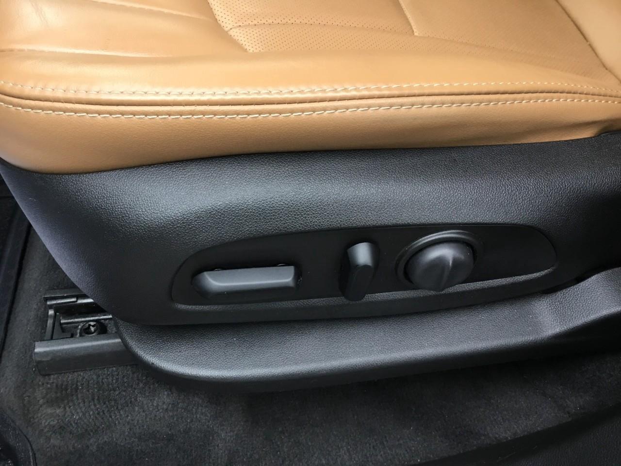 2019 Buick Enclave Essence Photo