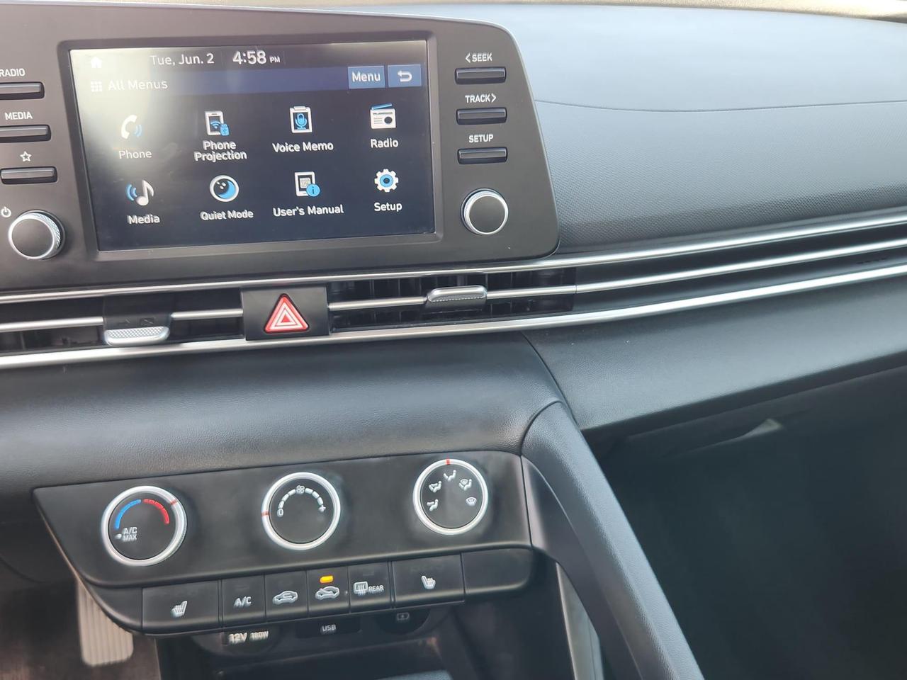 2024 Hyundai Elantra PREFERRED 4DR SEDAN Photo