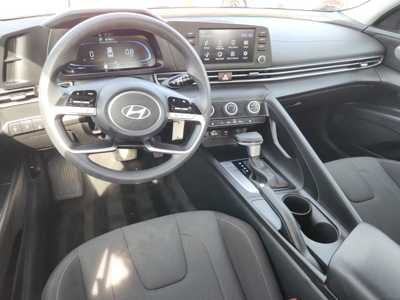 2024 Hyundai Elantra PREFERRED 4DR SEDAN Photo
