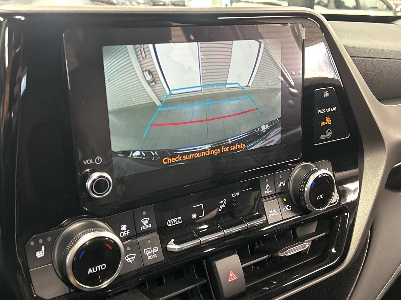 2024 Toyota Highlander HYBRID xle awd Photo