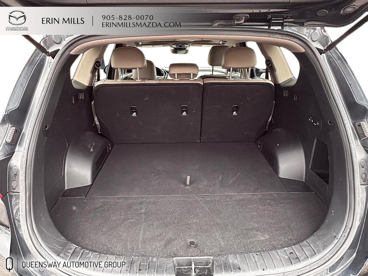 2023 Hyundai Santa Fe Preferred Photo