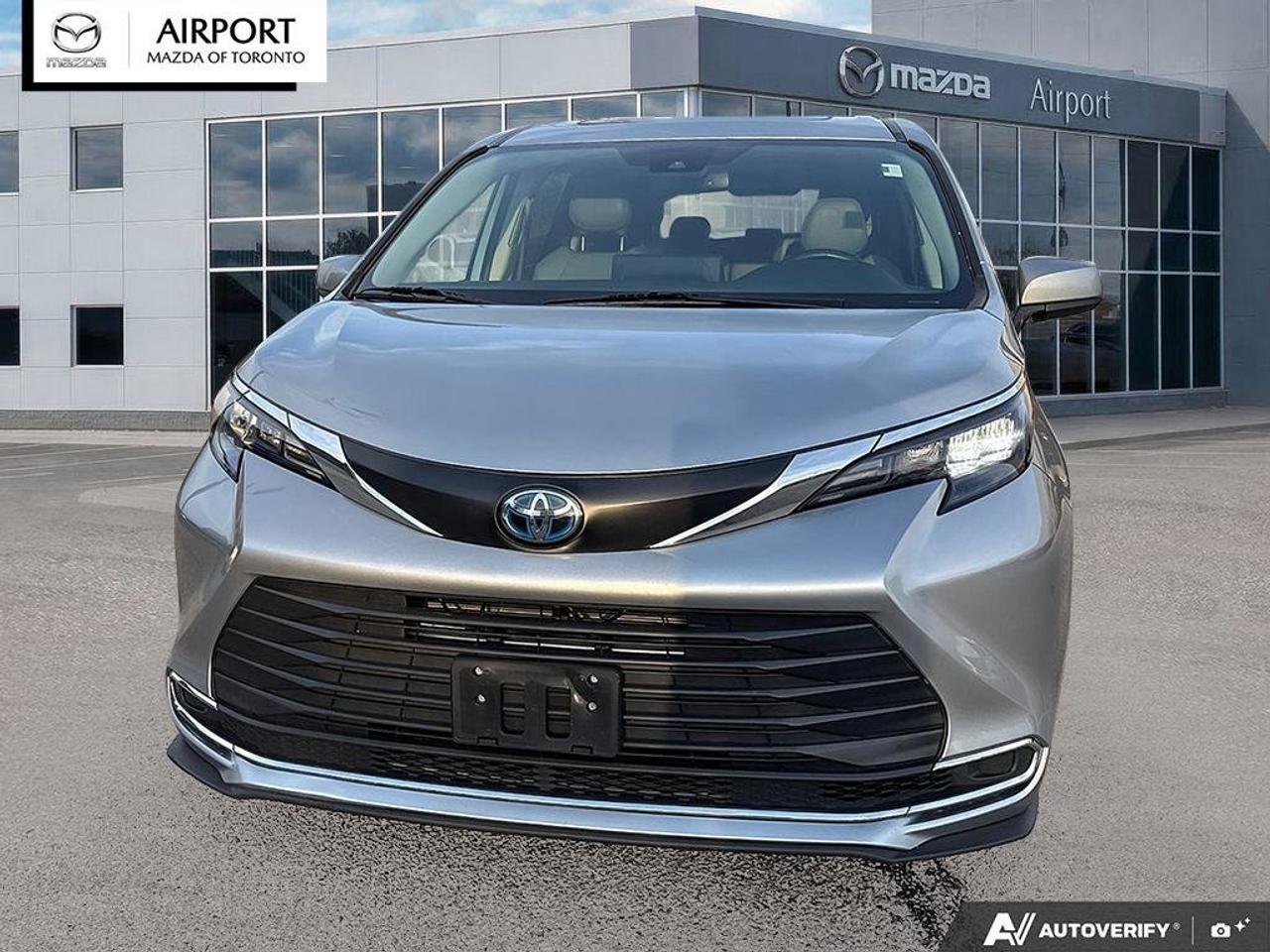 2024 Toyota Sienna XLE XLE  No Accident  1Owner  Finance Discount $15 Photo