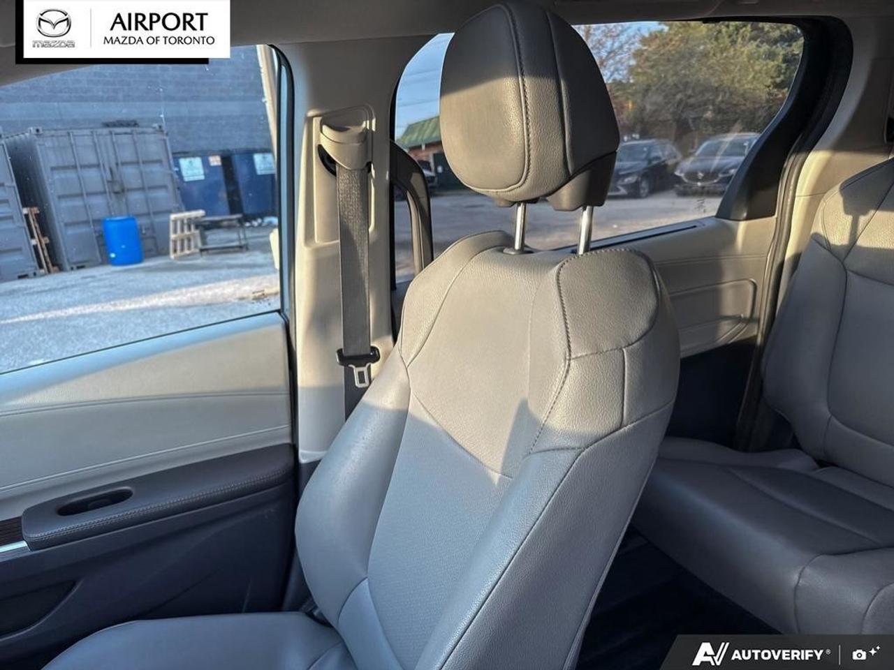 2024 Toyota Sienna XLE XLE  No Accident  1Owner  Finance Discount $15 Photo
