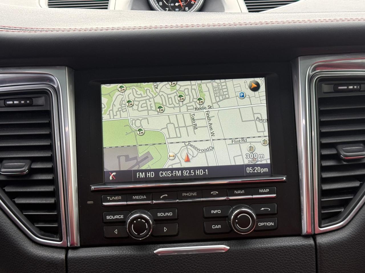 2015 Porsche Macan TURBO   NO ACCIDENT   BOSE SOUND   RED INTERIOR Photo