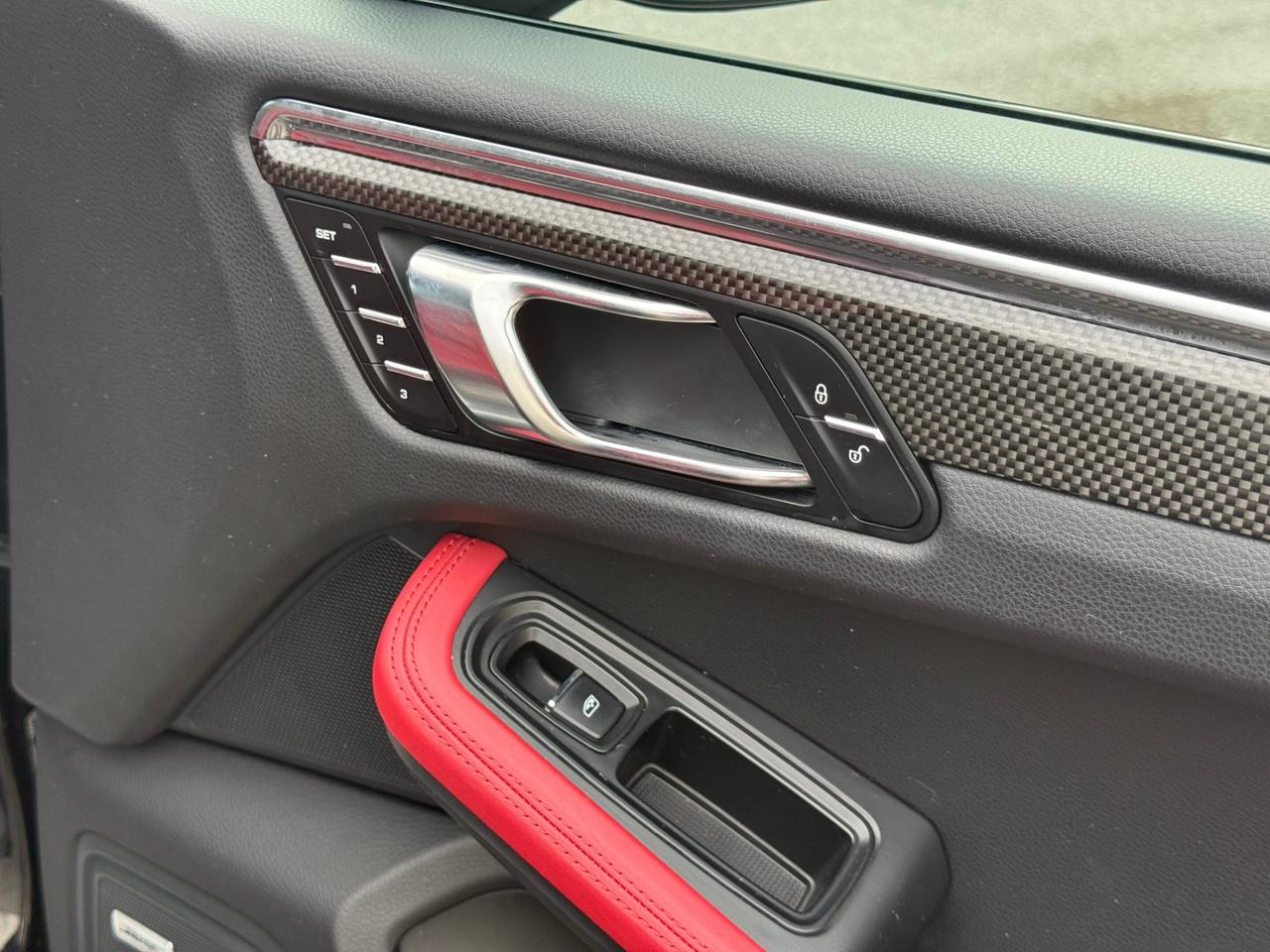 2015 Porsche Macan TURBO   NO ACCIDENT   BOSE SOUND   RED INTERIOR Photo