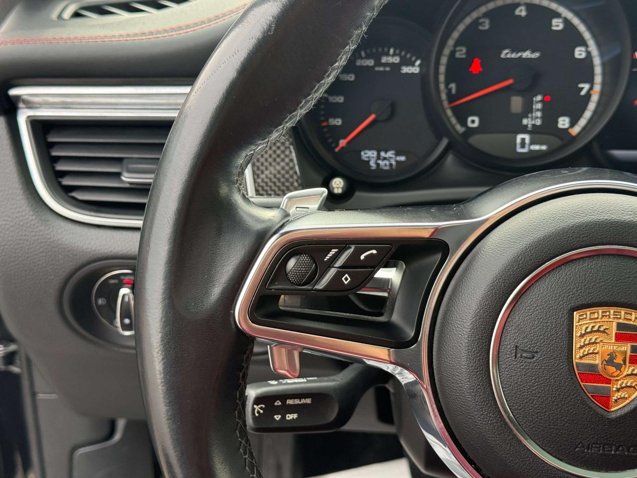 2015 Porsche Macan TURBO   NO ACCIDENT   BOSE SOUND   RED INTERIOR   VENTILATED F SEATS Photo