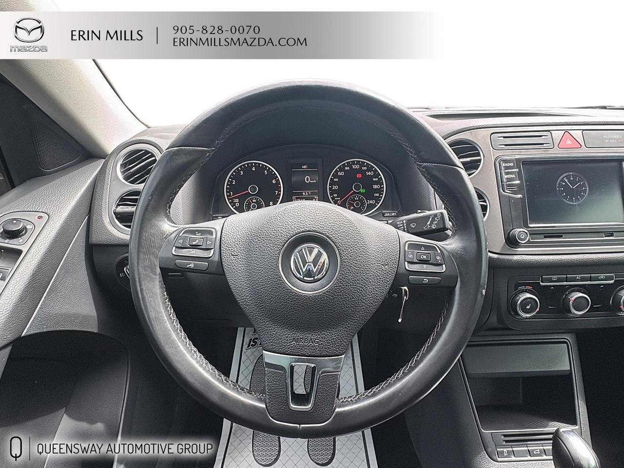2011 Volkswagen Tiguan COMFORTLINE 4Motion Photo