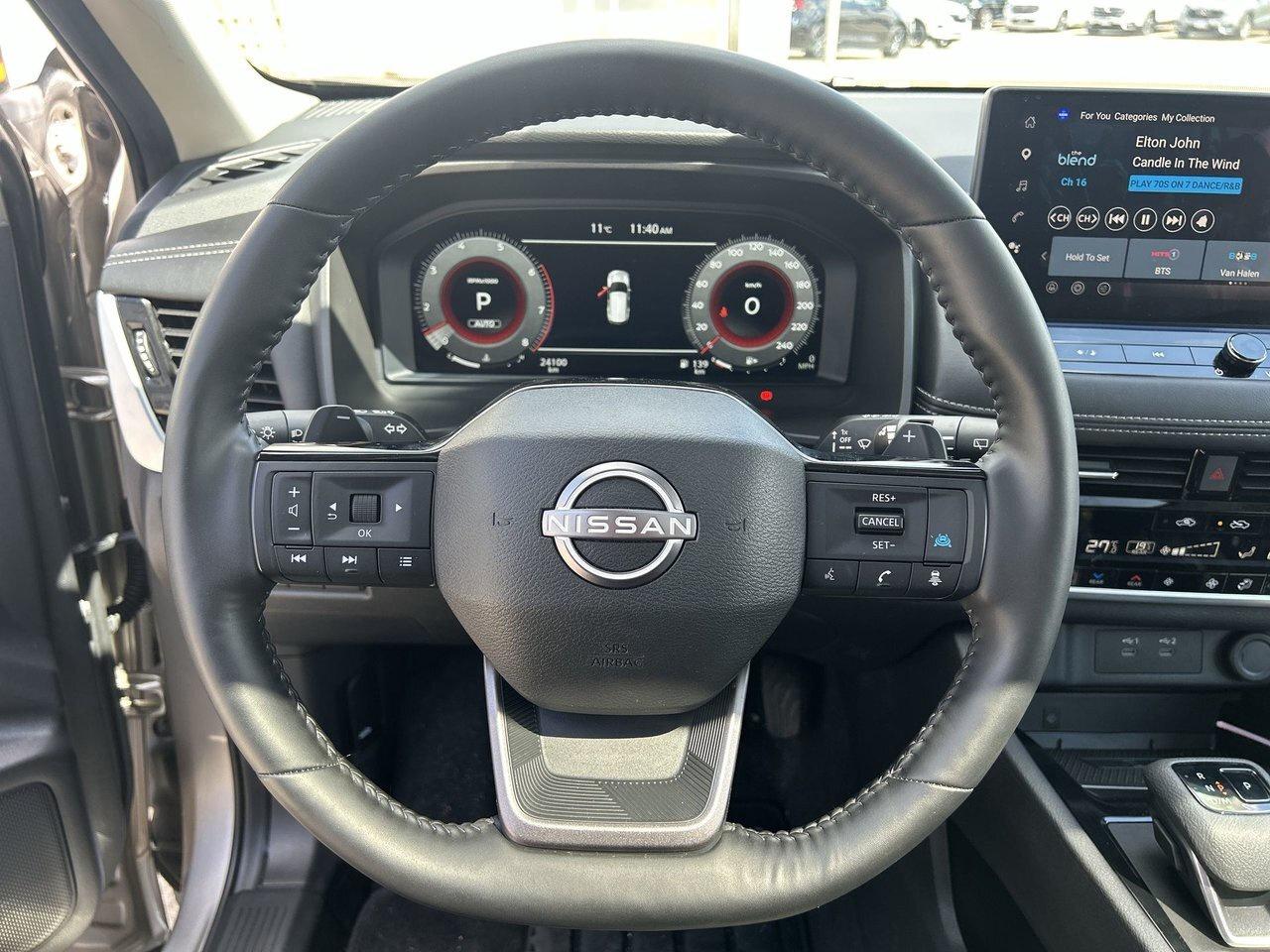 2025 Nissan Rogue SL Leather Digigtal Guages 12 Inch Screen 360 Cam Photo