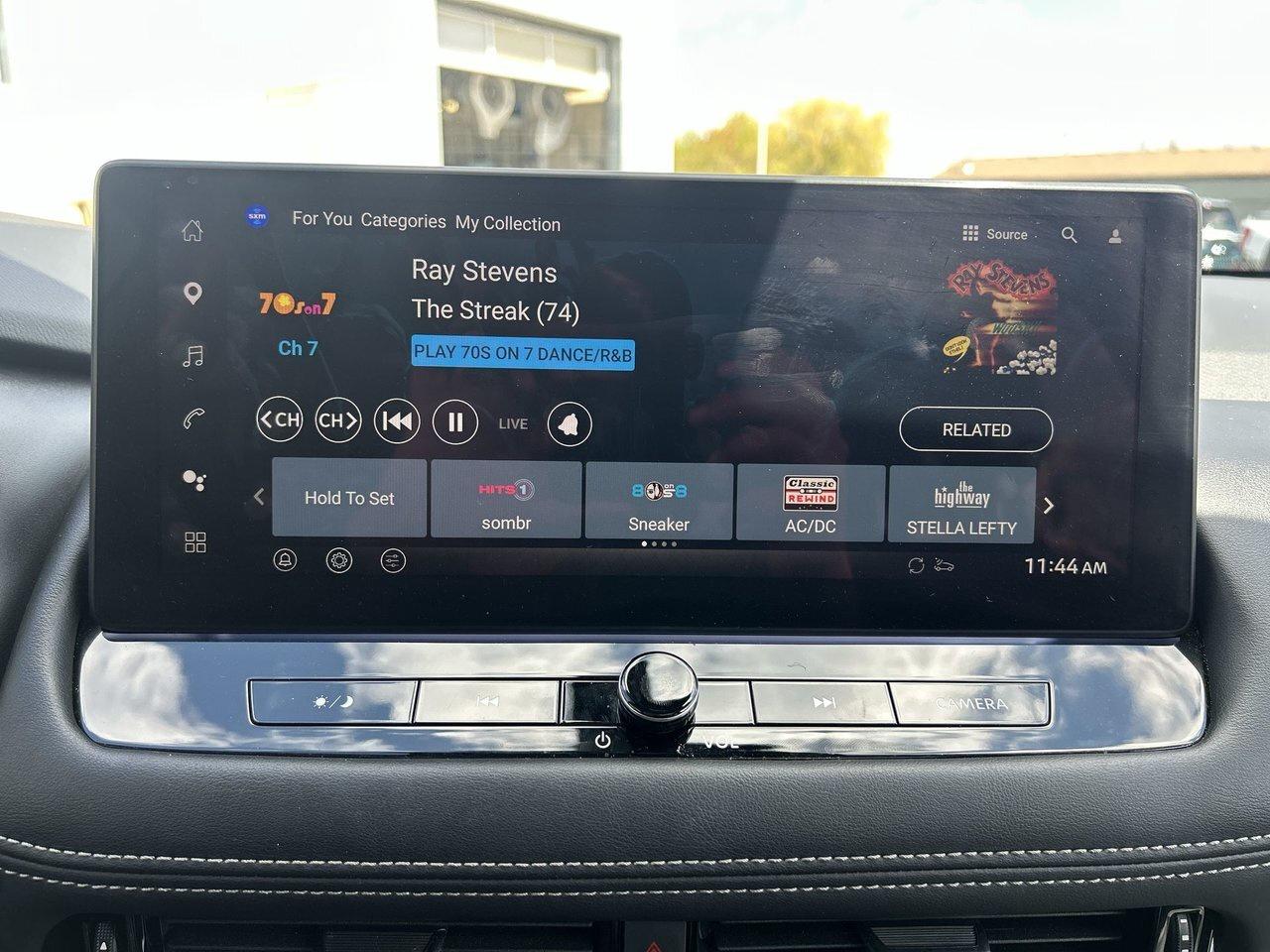 2025 Nissan Rogue SL Leather Digigtal Guages 12 Inch Screen 360 Cam Photo