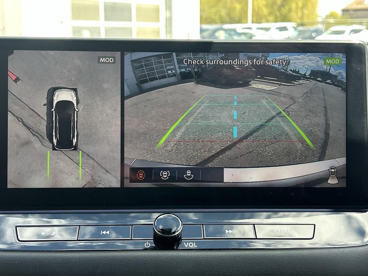 2025 Nissan Rogue SL Leather Digigtal Guages 12 Inch Screen 360 Cam Photo