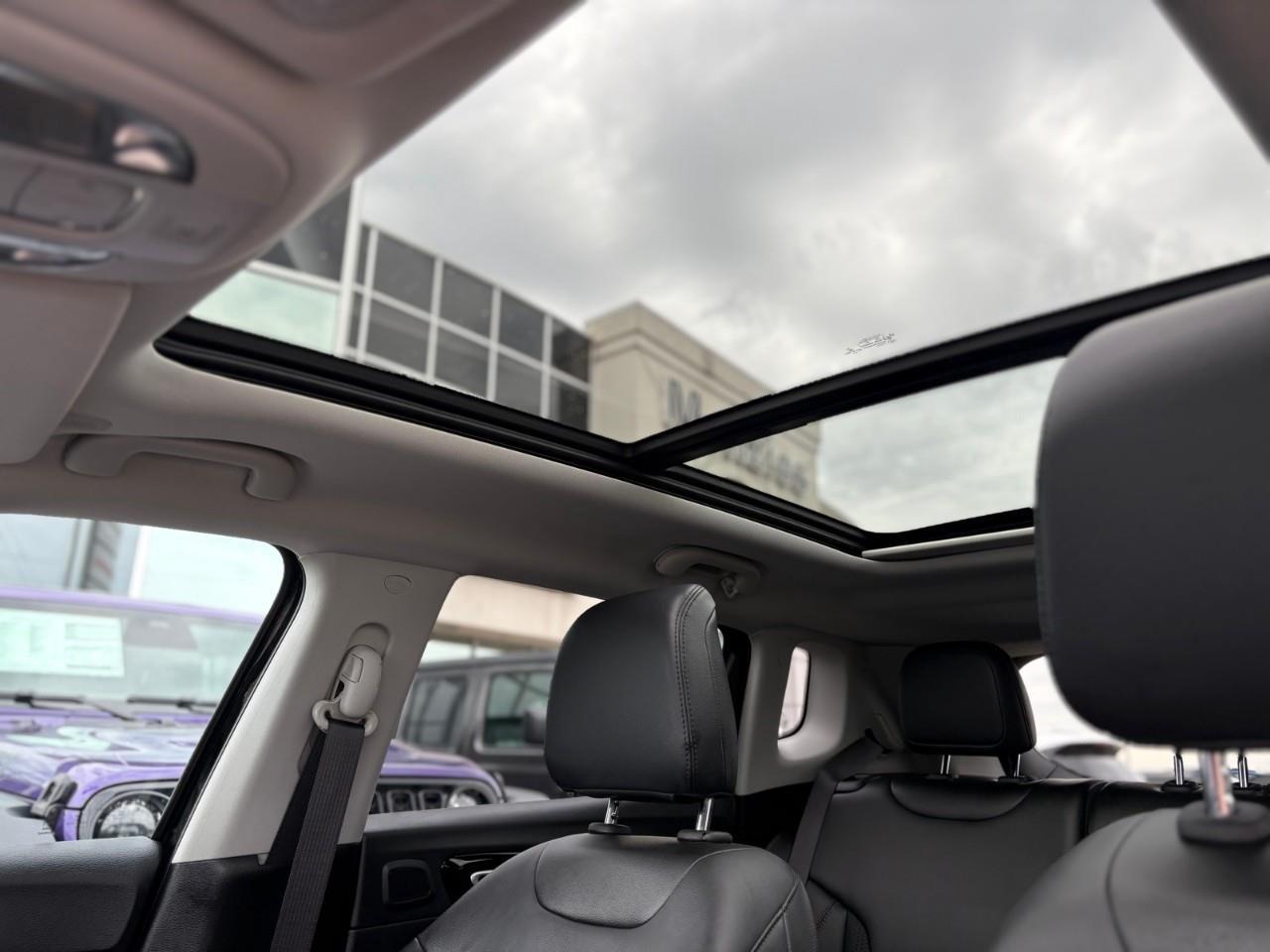 2022 Jeep Compass Trailhawk 4dr 4x4 Photo