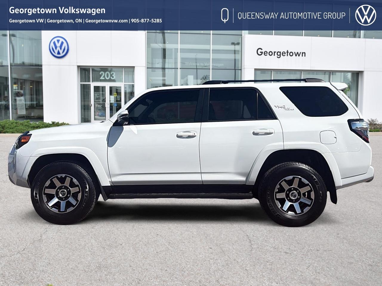 2022 Toyota 4Runner BASE Photo