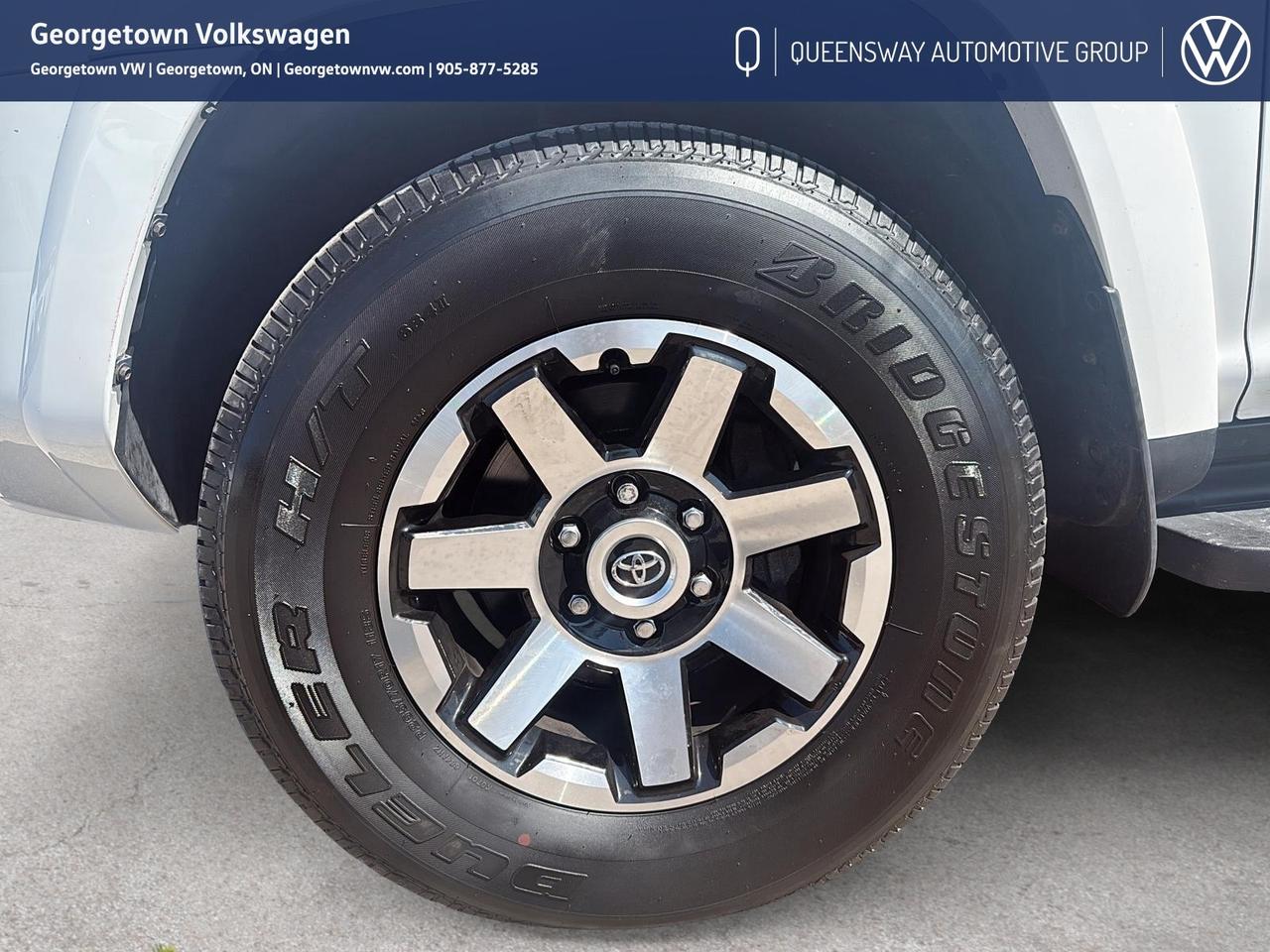 2022 Toyota 4Runner BASE Photo