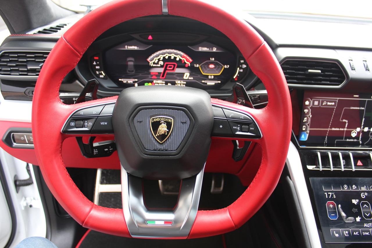 2020 Lamborghini Urus  Photo