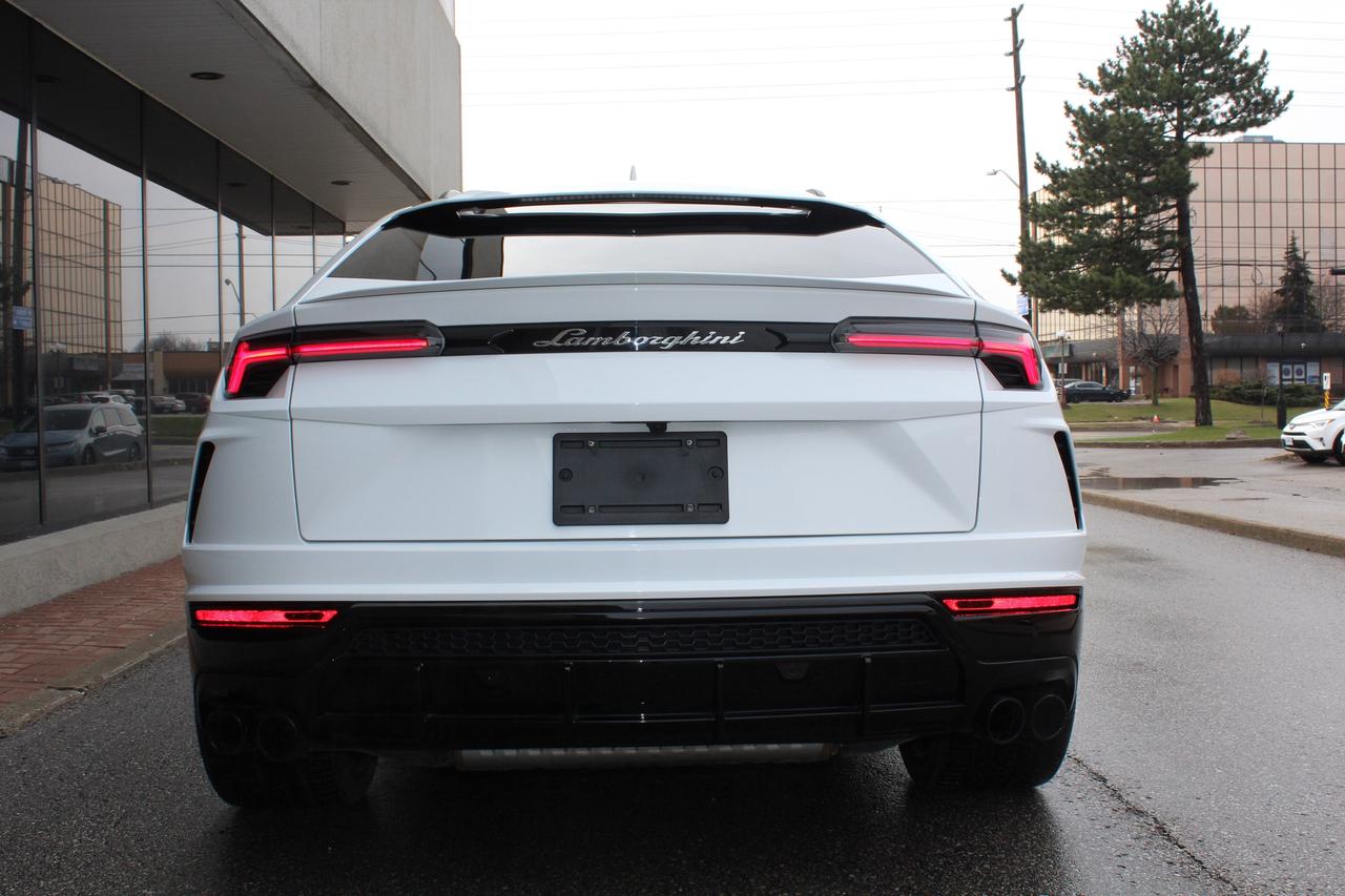 2020 Lamborghini Urus  Photo