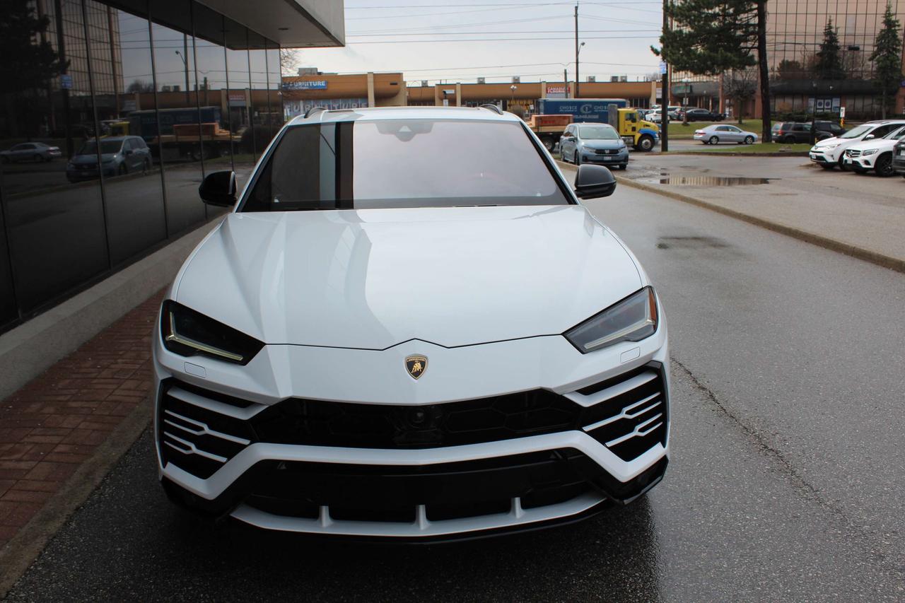 2020 Lamborghini Urus  Photo