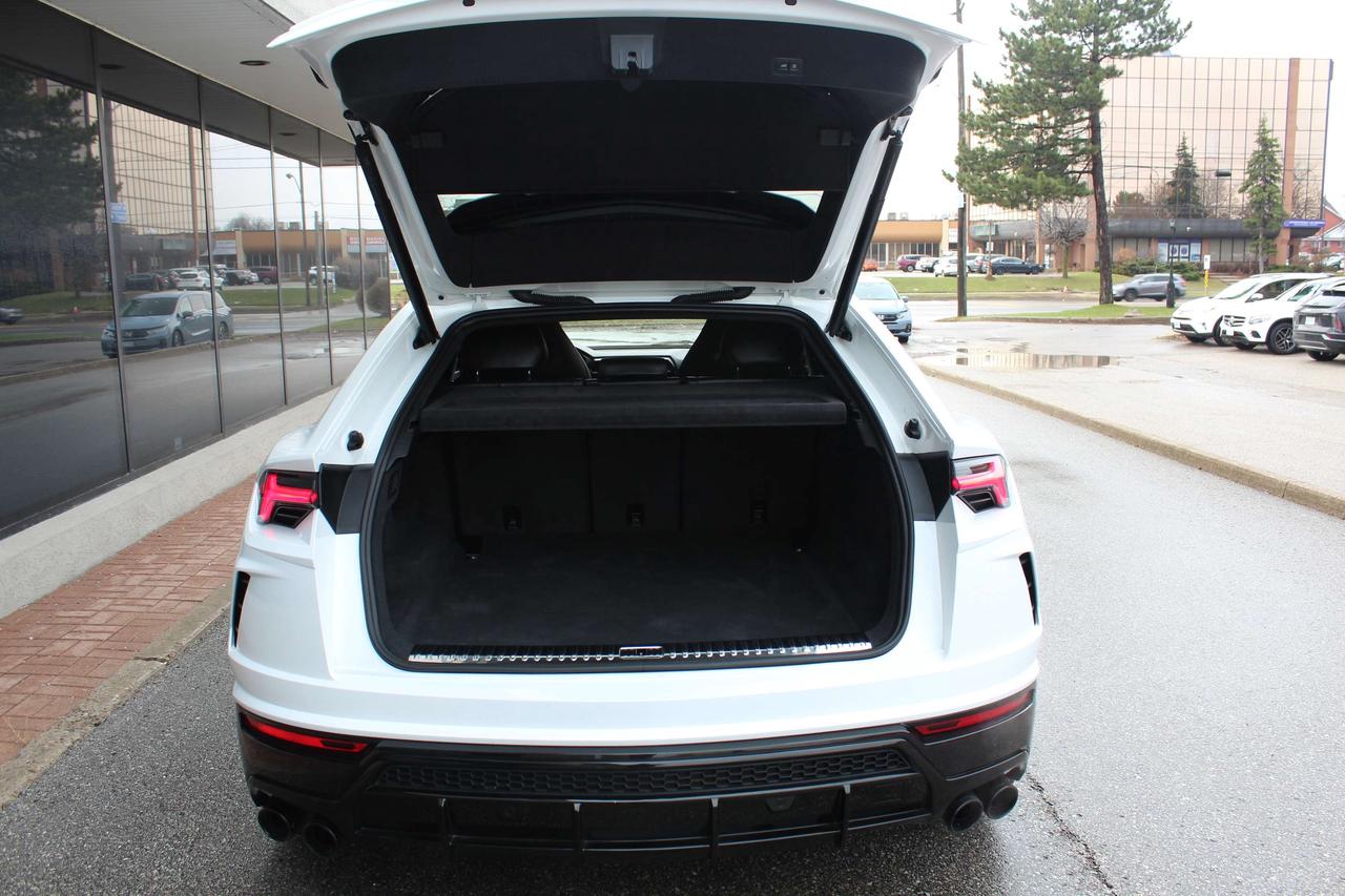 2020 Lamborghini Urus  Photo
