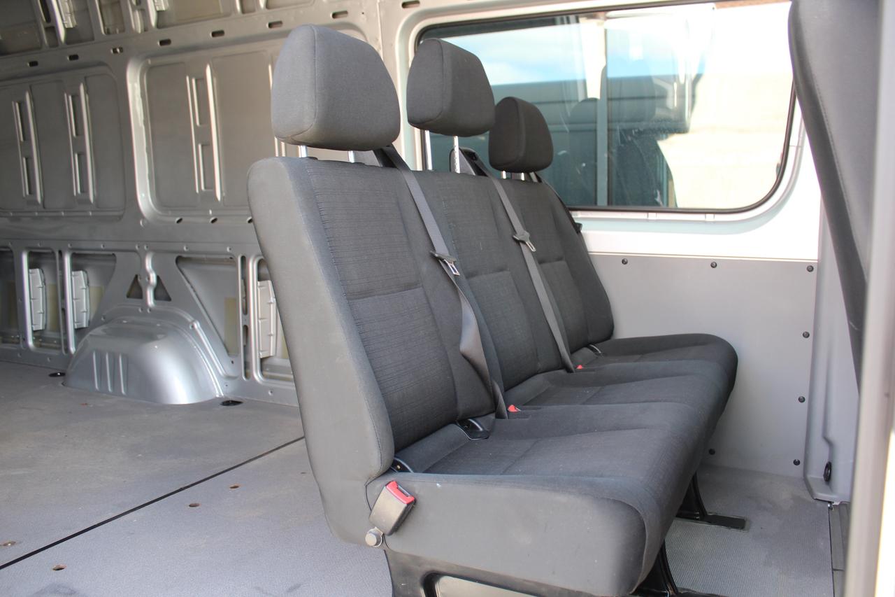 2015 Mercedes-Benz Sprinter 4X4" - 170" FULL SIZE CREW VAN - "3.0L DIESEL Photo4