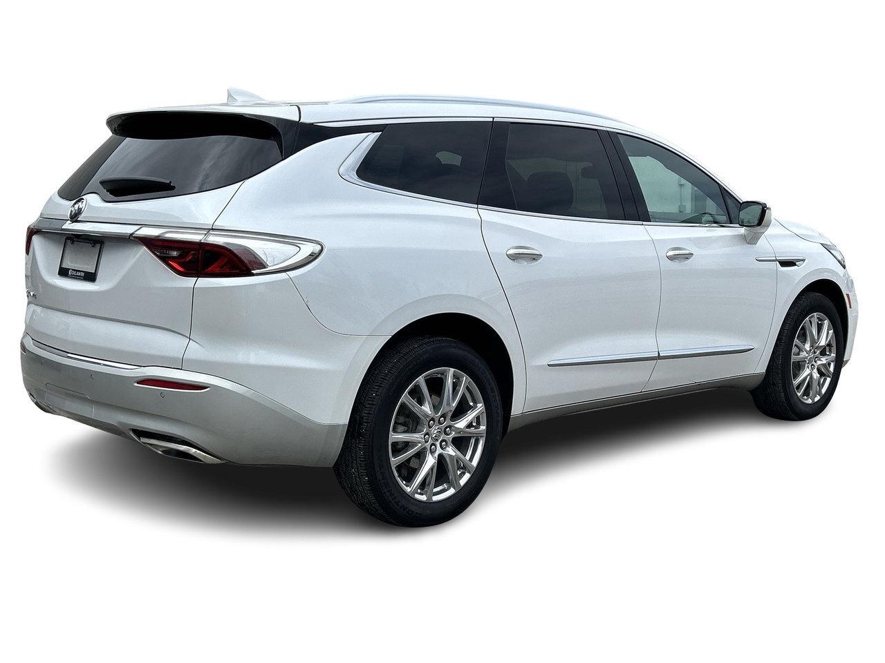 2023 Buick Enclave Essence Dual-Sunroof BOSE Audio 20 Inch Wheels Nav Photo