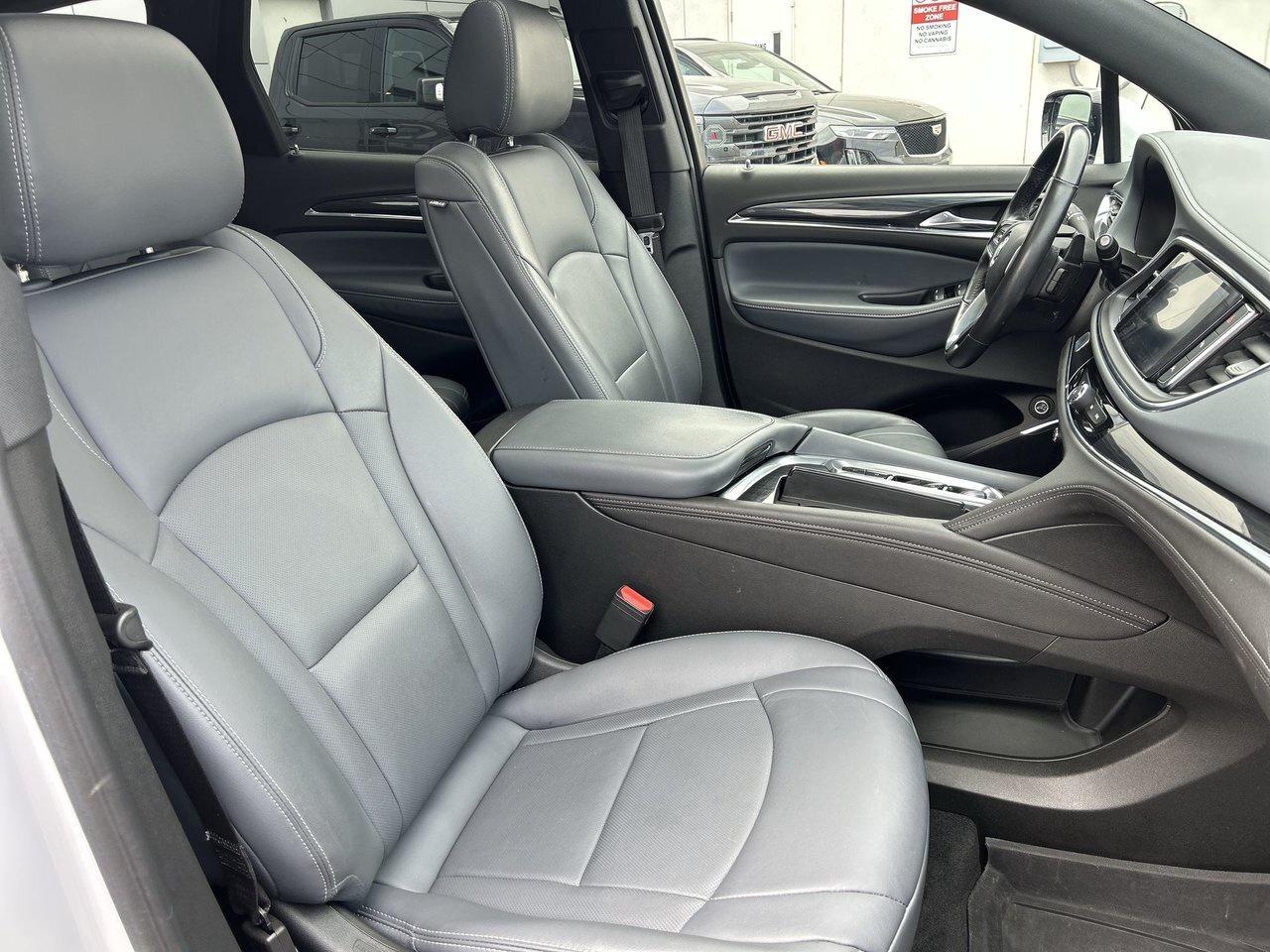 2023 Buick Enclave Essence Dual-Sunroof BOSE Audio 20 Inch Wheels Nav Photo