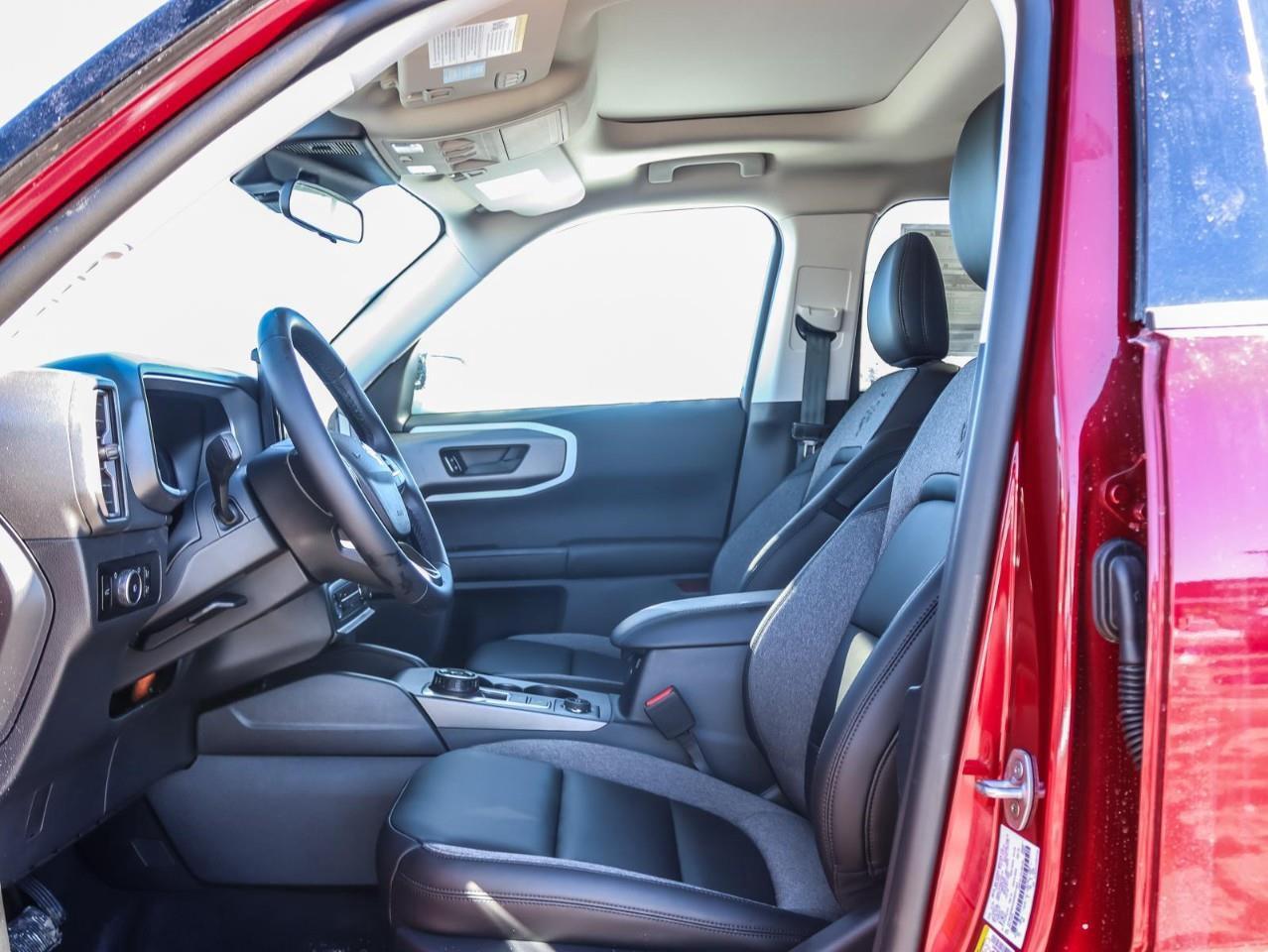 2025 Ford Bronco Sport Big Bend 4dr 4x4 Photo