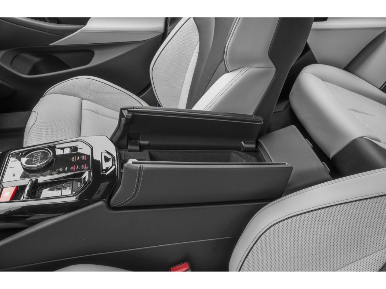 2027 BMW M5 M5 Touring Photo