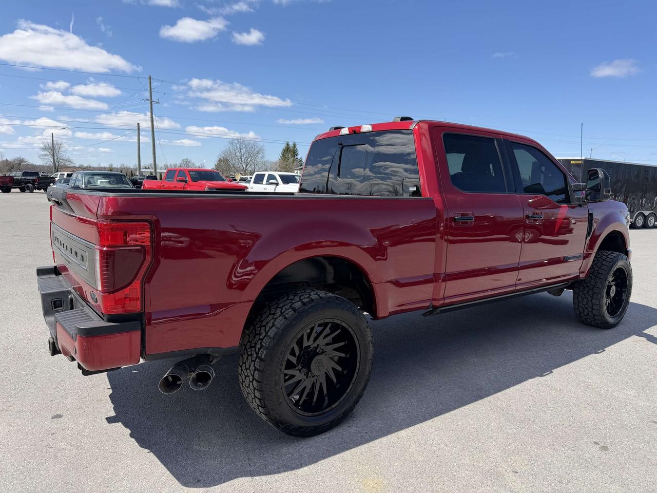 2022 Ford F-350 Platinum 4WD Crew Cab 6.75' Box Photo