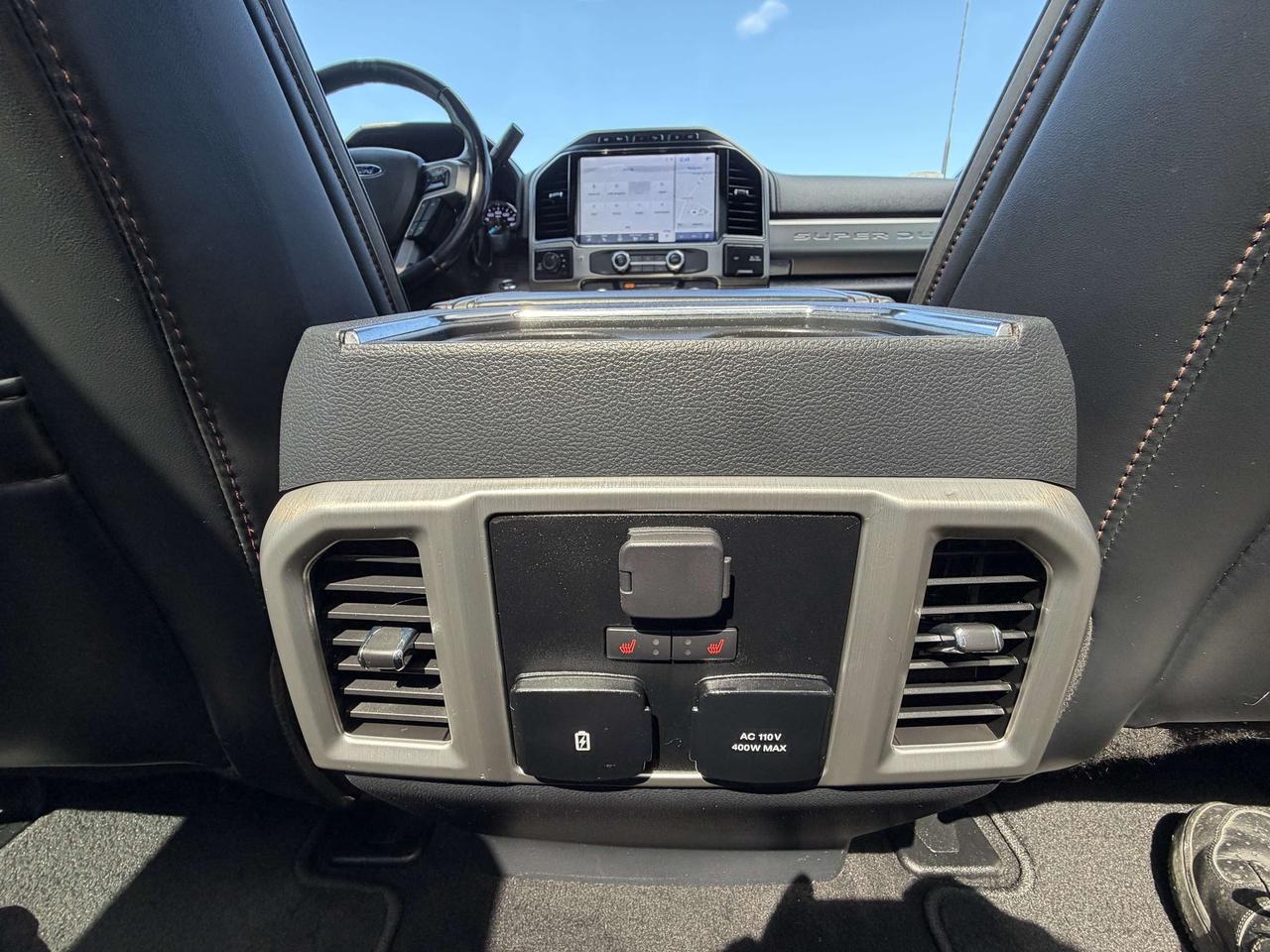 2022 Ford F-350 Platinum 4WD Crew Cab 6.75' Box Photo
