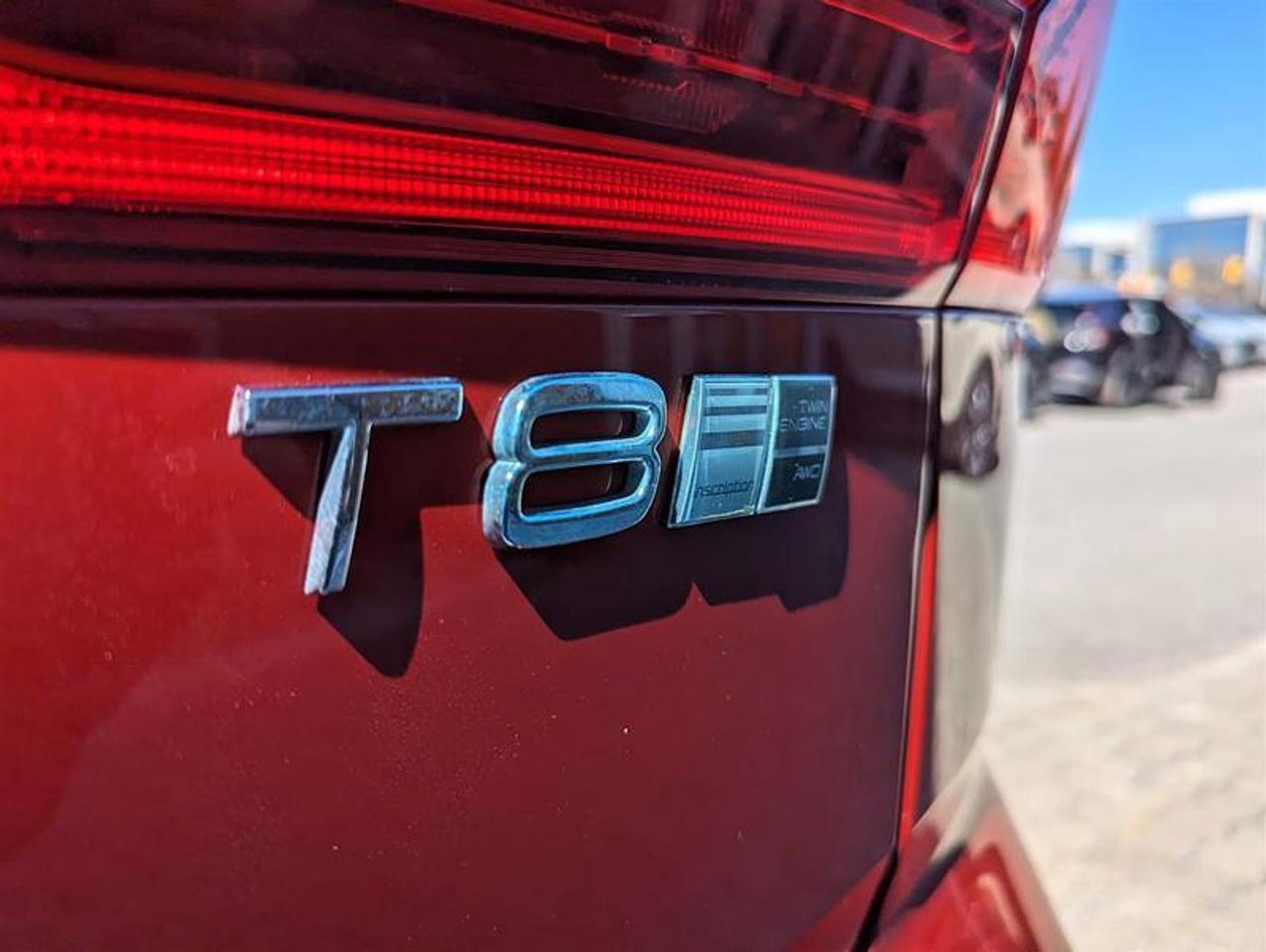 2019 Volvo XC60 T8 Inscription   Air Susp   PHEV   Nappa   AWD Photo