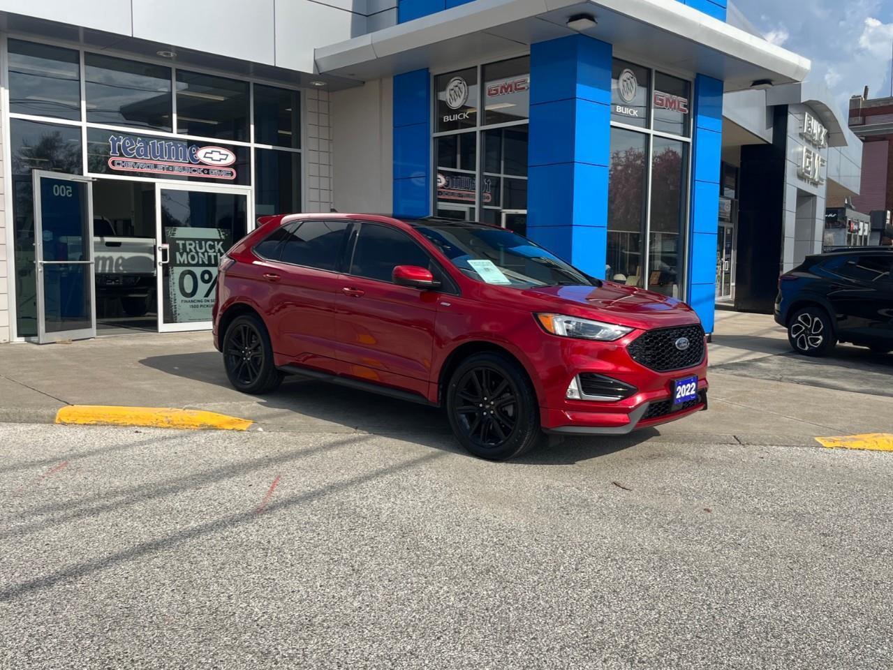 2022 Ford Edge ST Line Clean Local Trade Photo