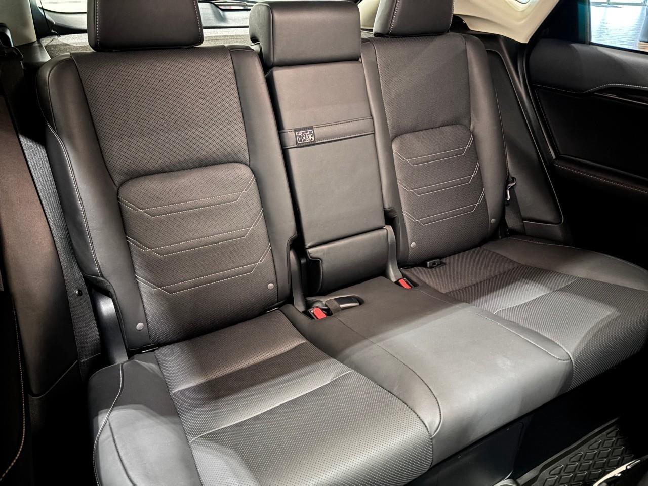 2018 Lexus NX 300h EXECUTIVE PACKAGE - 1 OWNER Photo