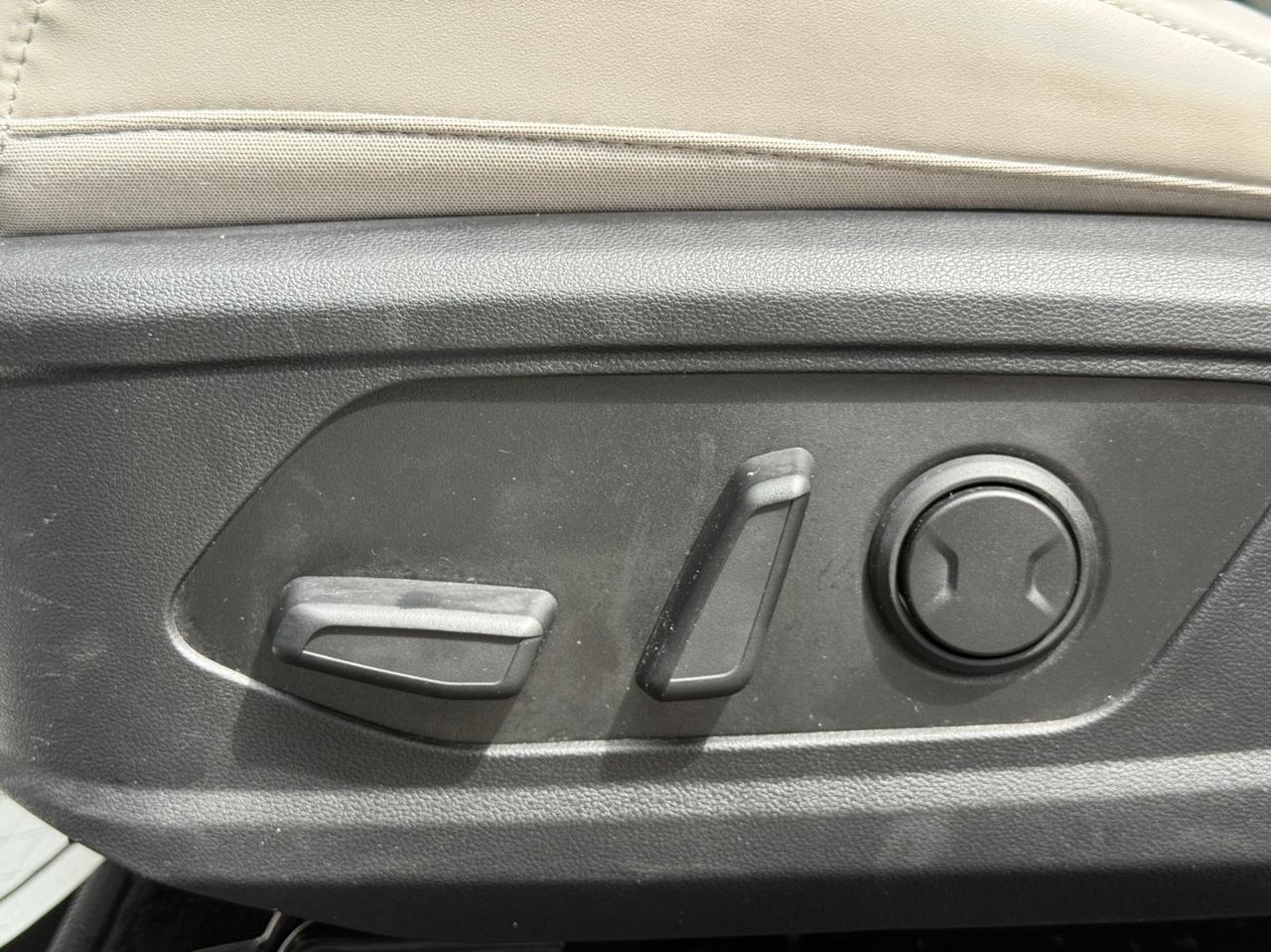 2024 Hyundai Tucson LUXURY   AWD   HYBRID   NO ACCIDENT   ONE OWNER Photo