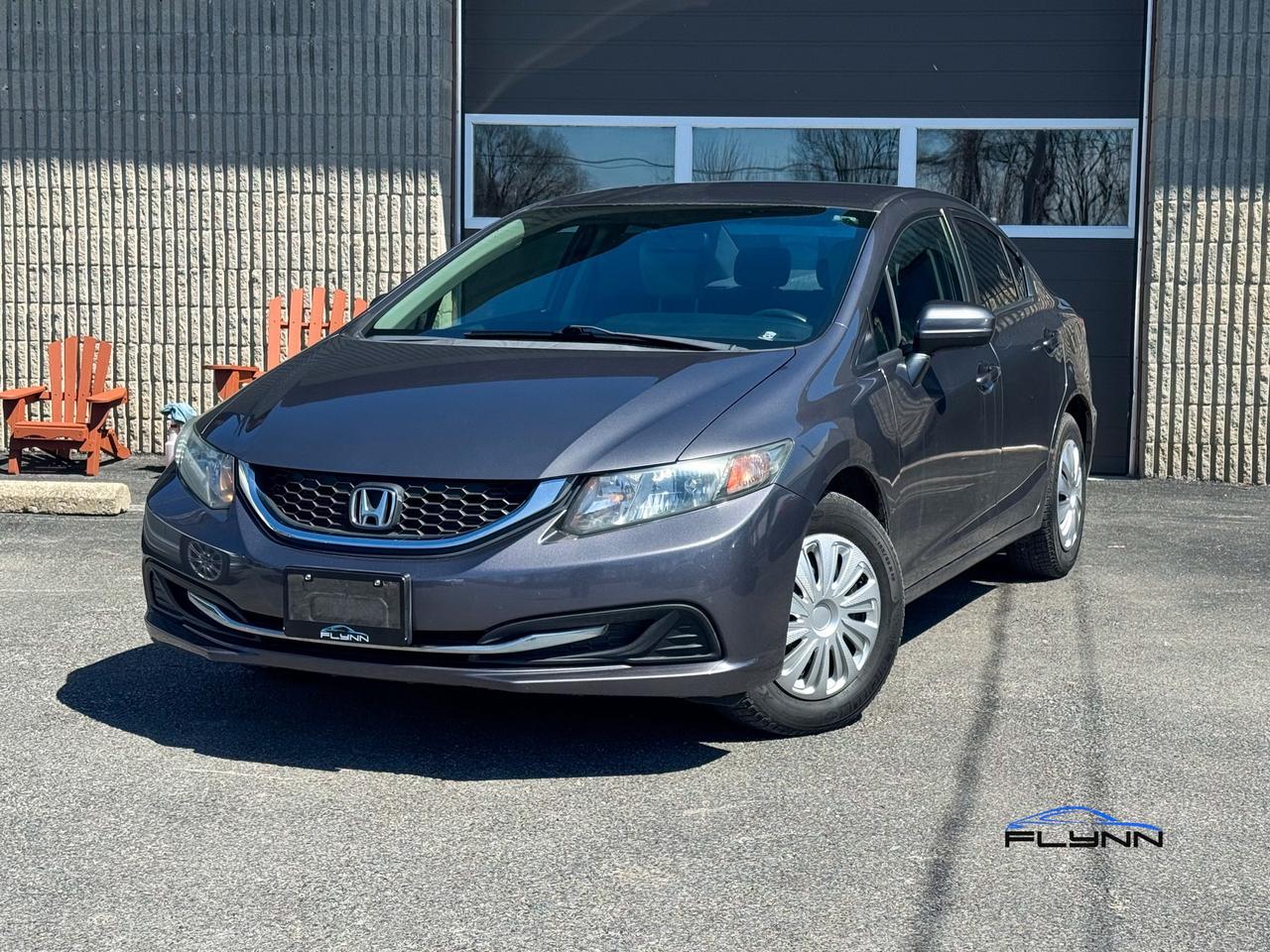 2015 Honda Civic LX Sedan CVT Low KMS - Clean Carfax! Photo