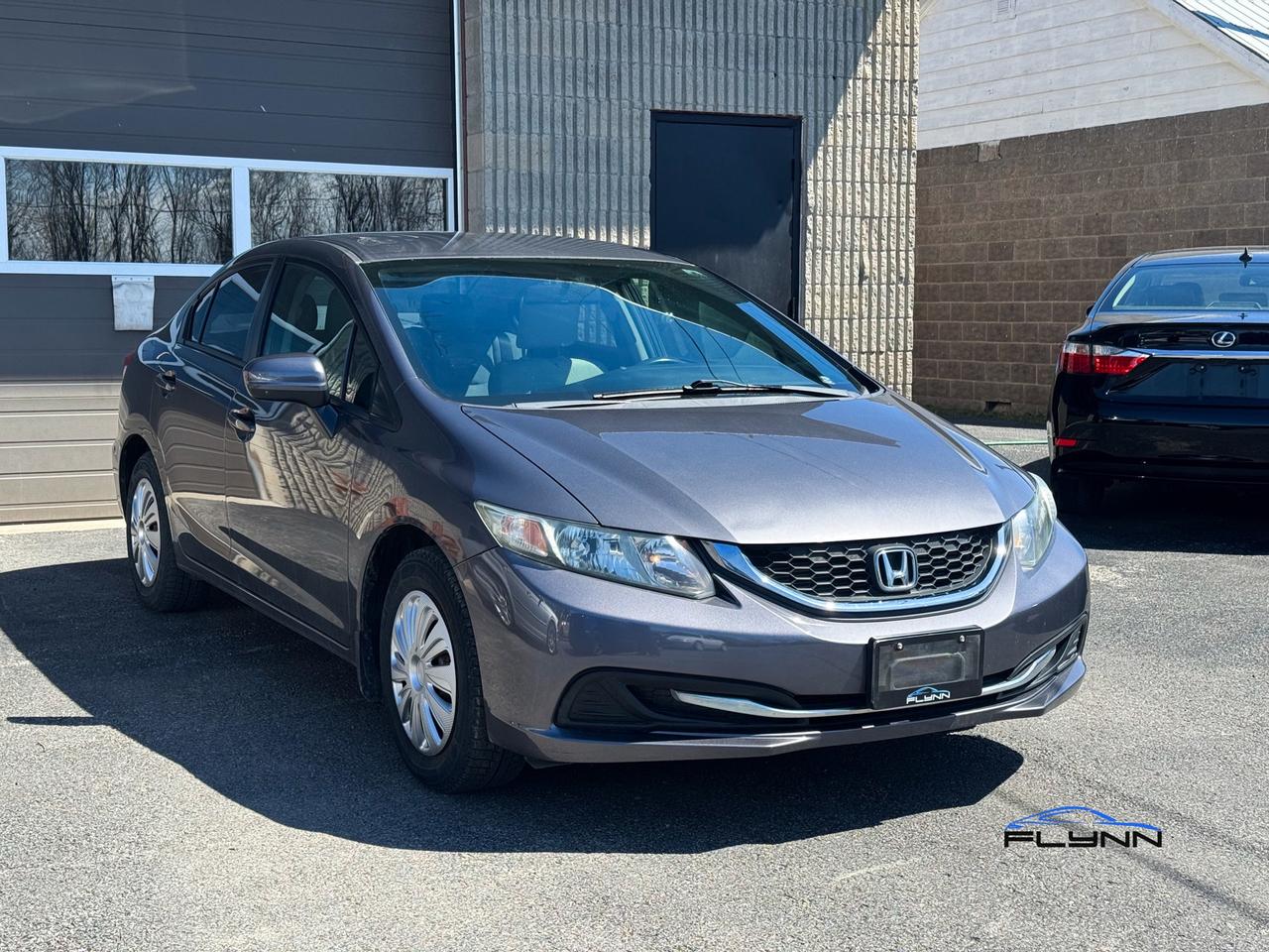 2015 Honda Civic LX Sedan CVT Low KMS - Clean Carfax! Photo