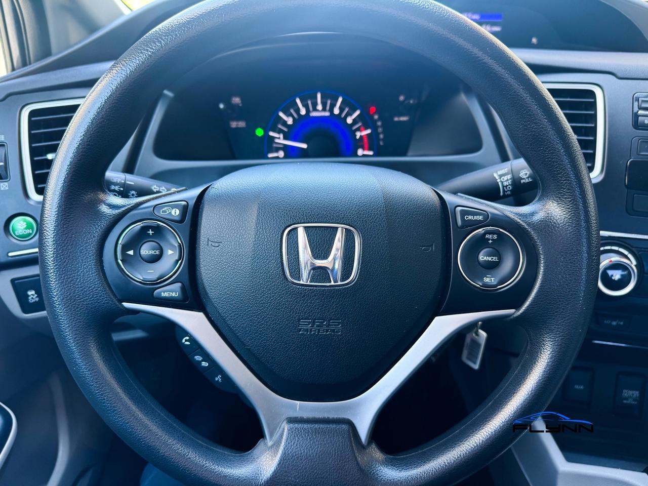 2015 Honda Civic LX Sedan CVT Low KMS - Clean Carfax! Photo