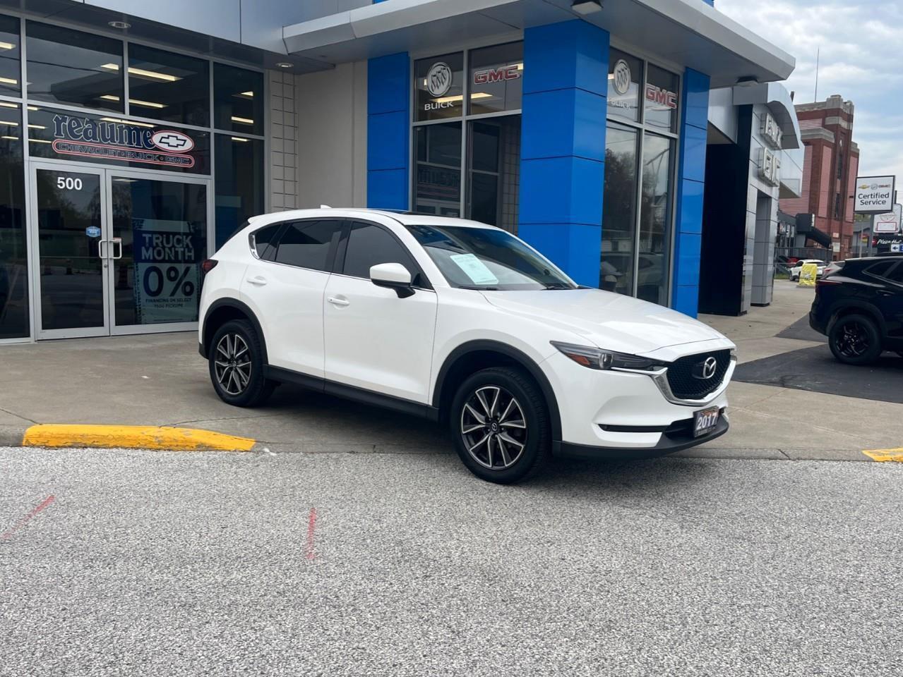 2017 Mazda CX-5 Grand Touring Clean Local Trade Photo