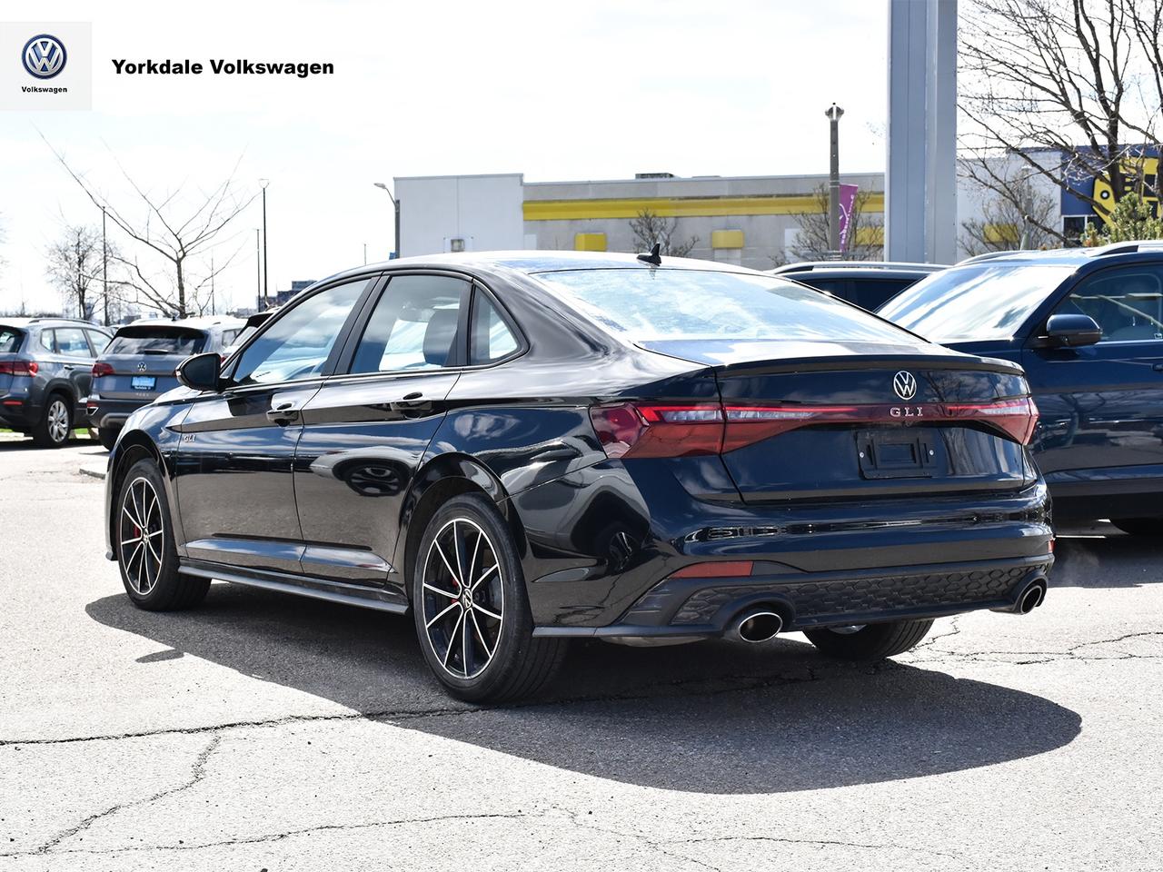 2025 Volkswagen Jetta GLI  Photo3