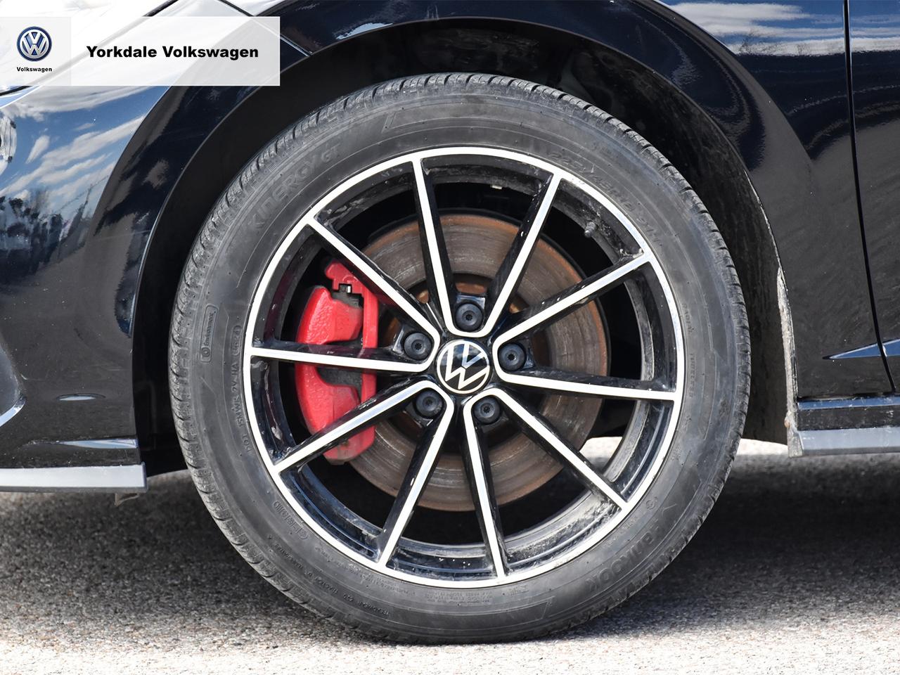 2025 Volkswagen Jetta GLI  Photo