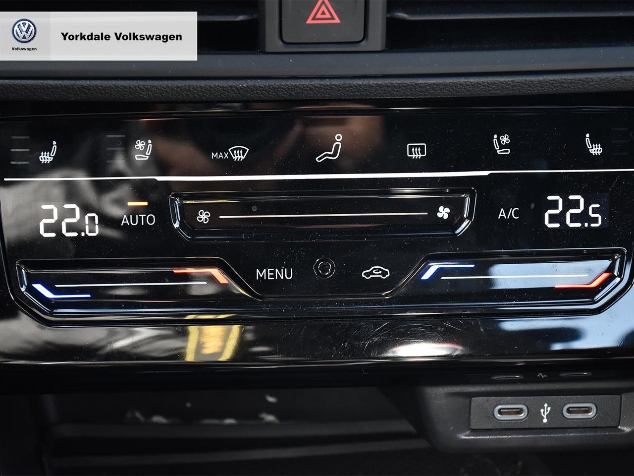 2025 Volkswagen Jetta GLI  Photo