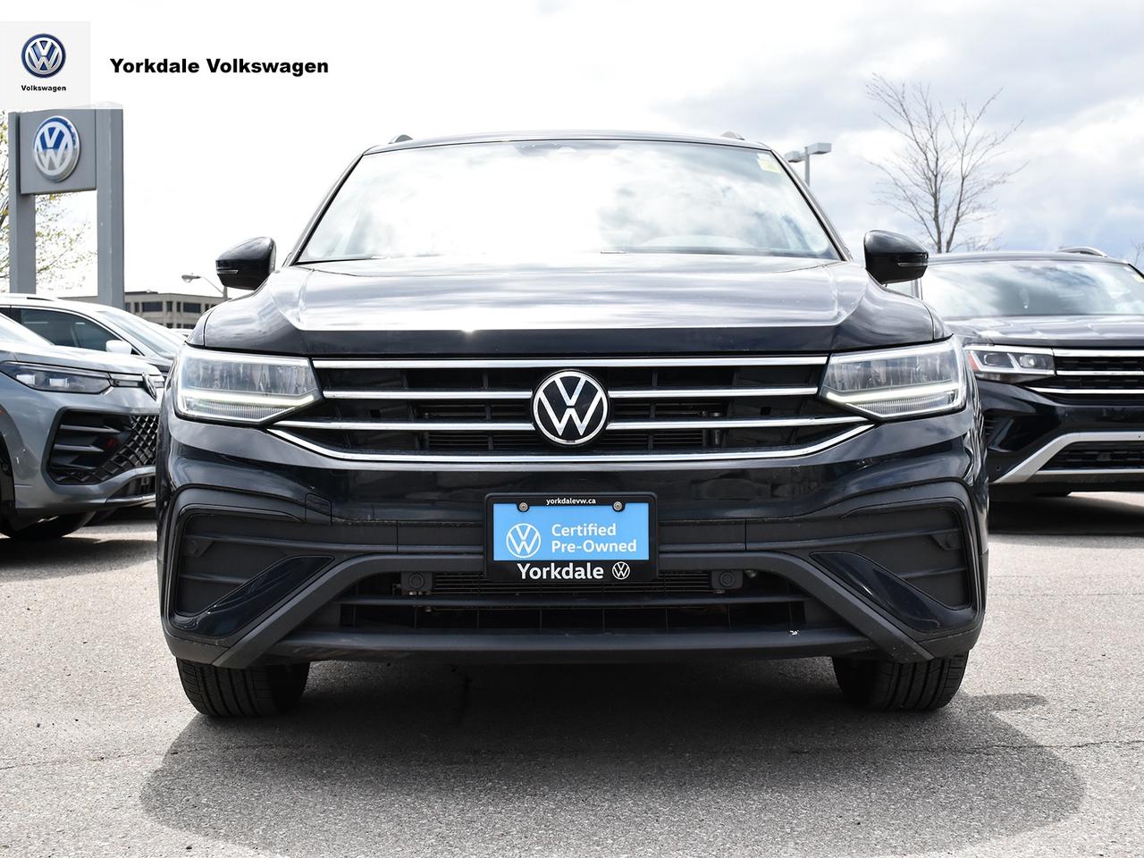 2023 Volkswagen Tiguan 4Motion Photo