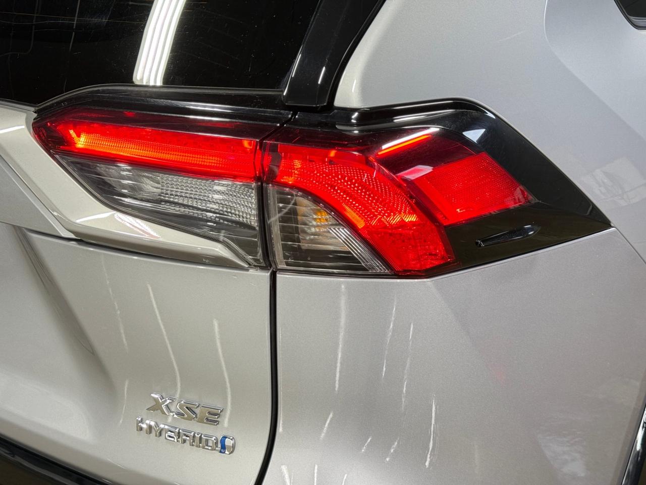 2024 Toyota RAV4 Hybrid XSE   AWD   HYBRID   NO ACCIDENT   ONE OWNER   JBL Photo