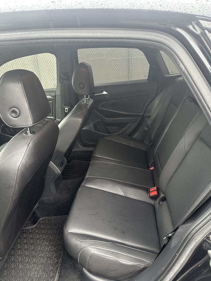 2019 Volkswagen Jetta HIGHLINE AUTO/LEATHER/ SUNROOF Photo