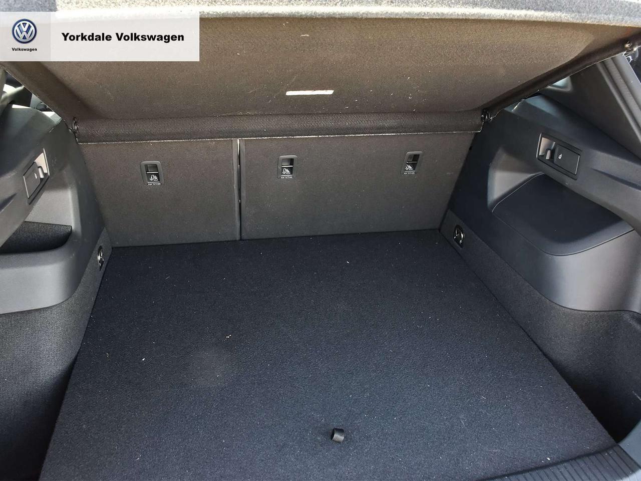 2026 Volkswagen Tiguan  Photo