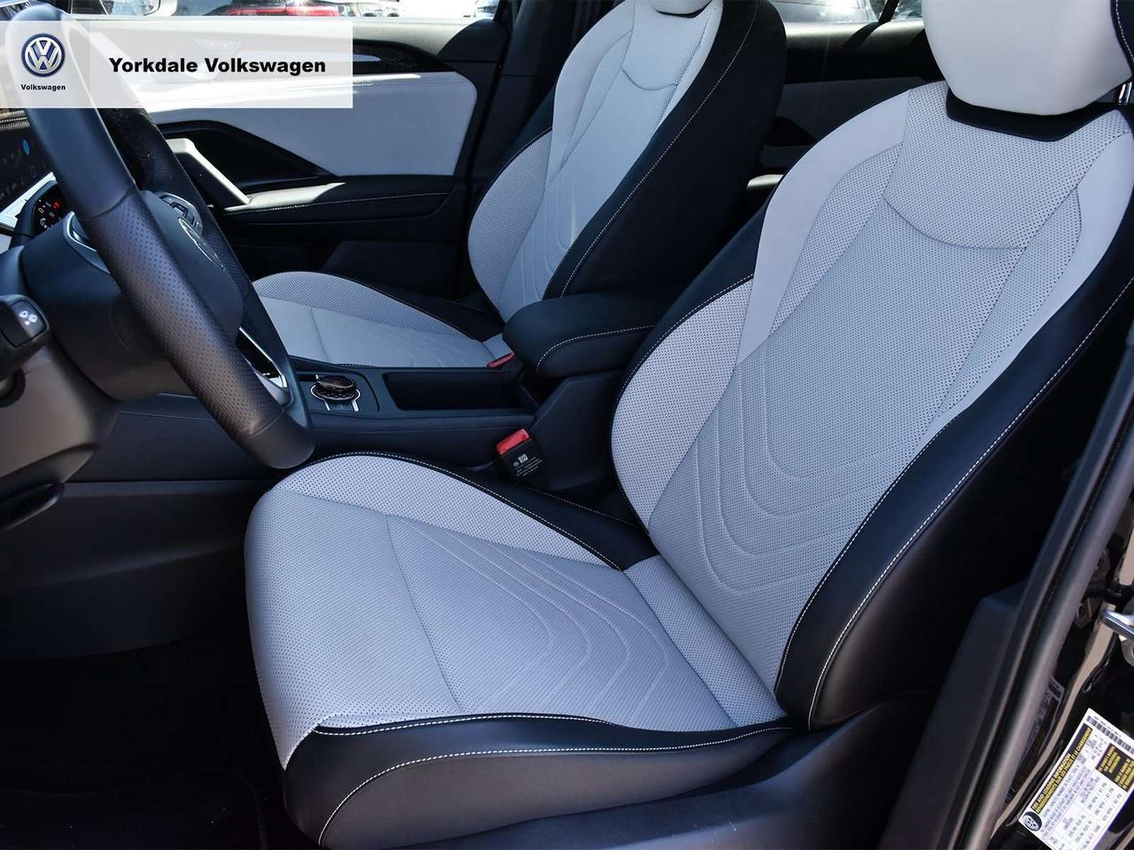 2026 Volkswagen Tiguan  Photo