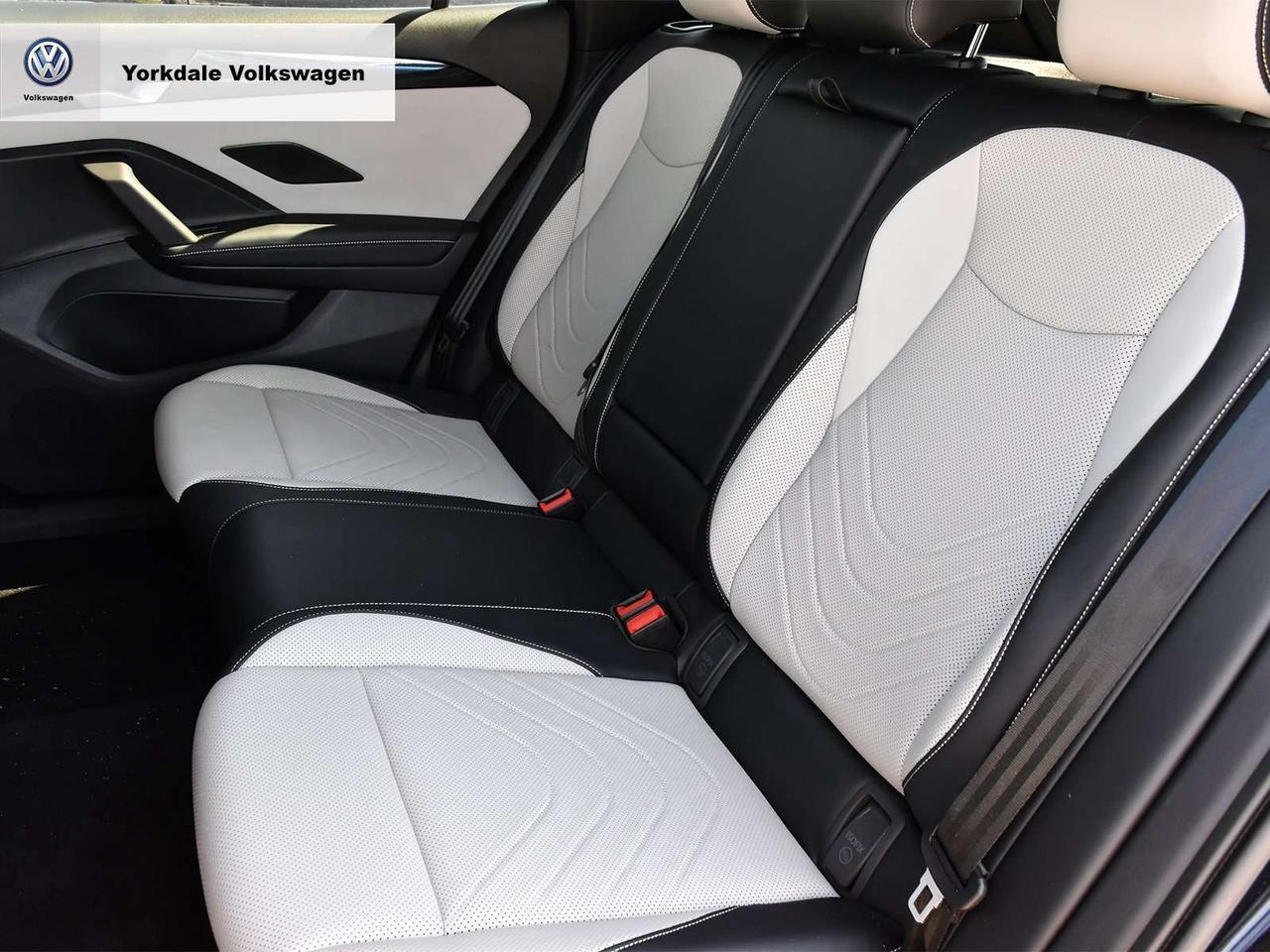 2026 Volkswagen Tiguan  Photo
